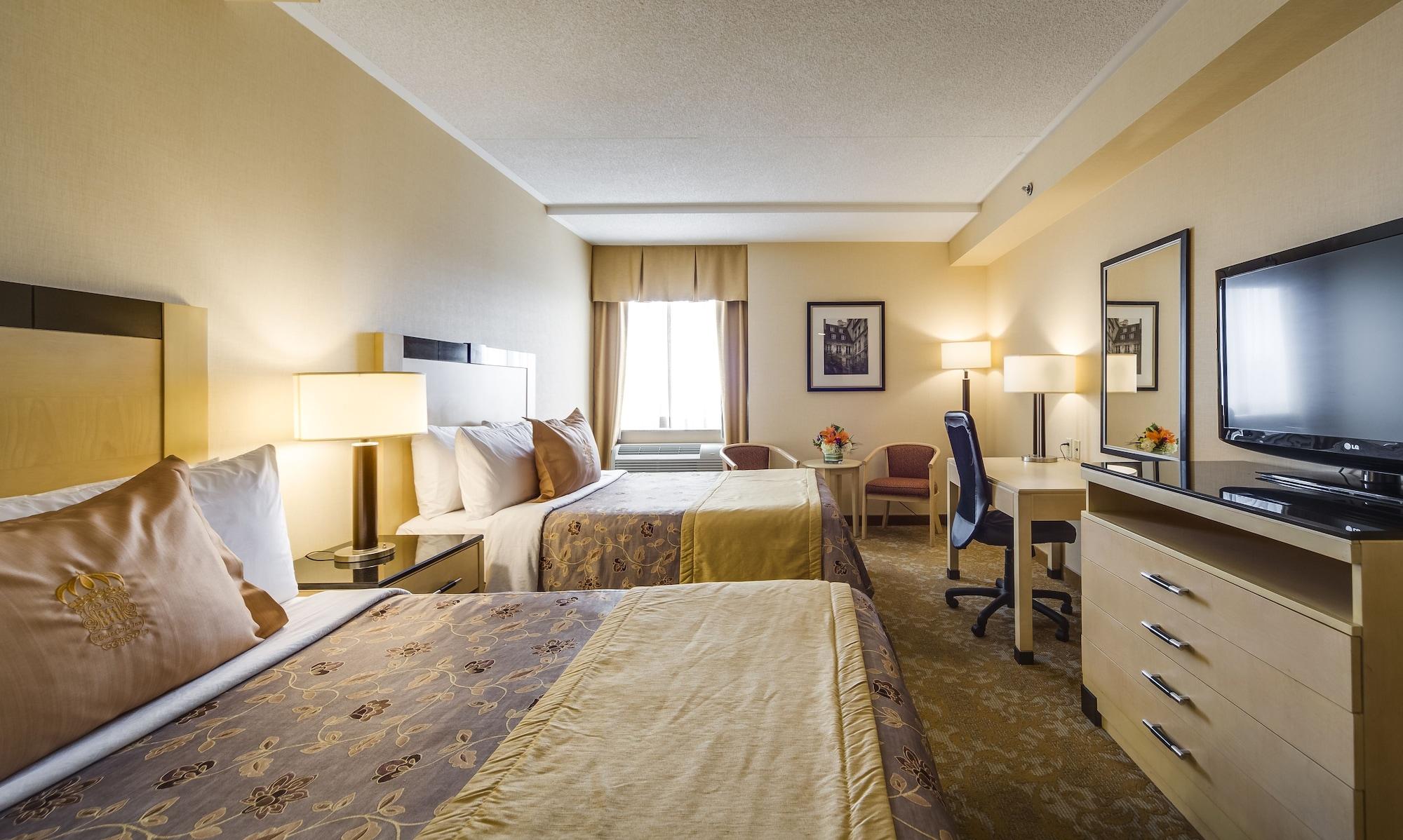 Hotel Monte Carlo & Downtown Markham